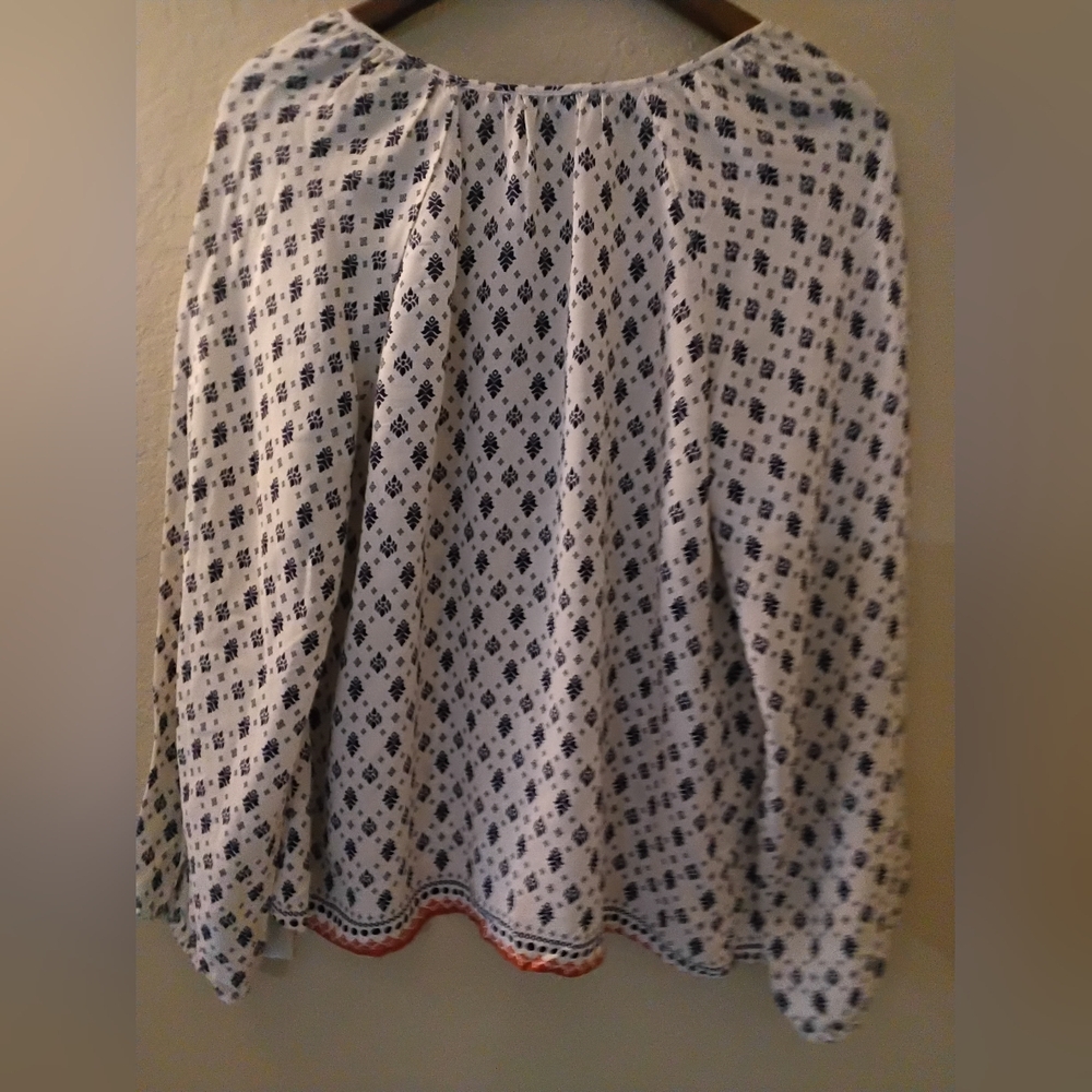 Sanctuary Peasant Boho Top Womens Small White Blue Geometric Orange Hem Relaxed - Picture 4 of 11
